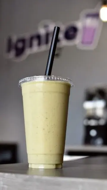 Shake de matcha y aguacate