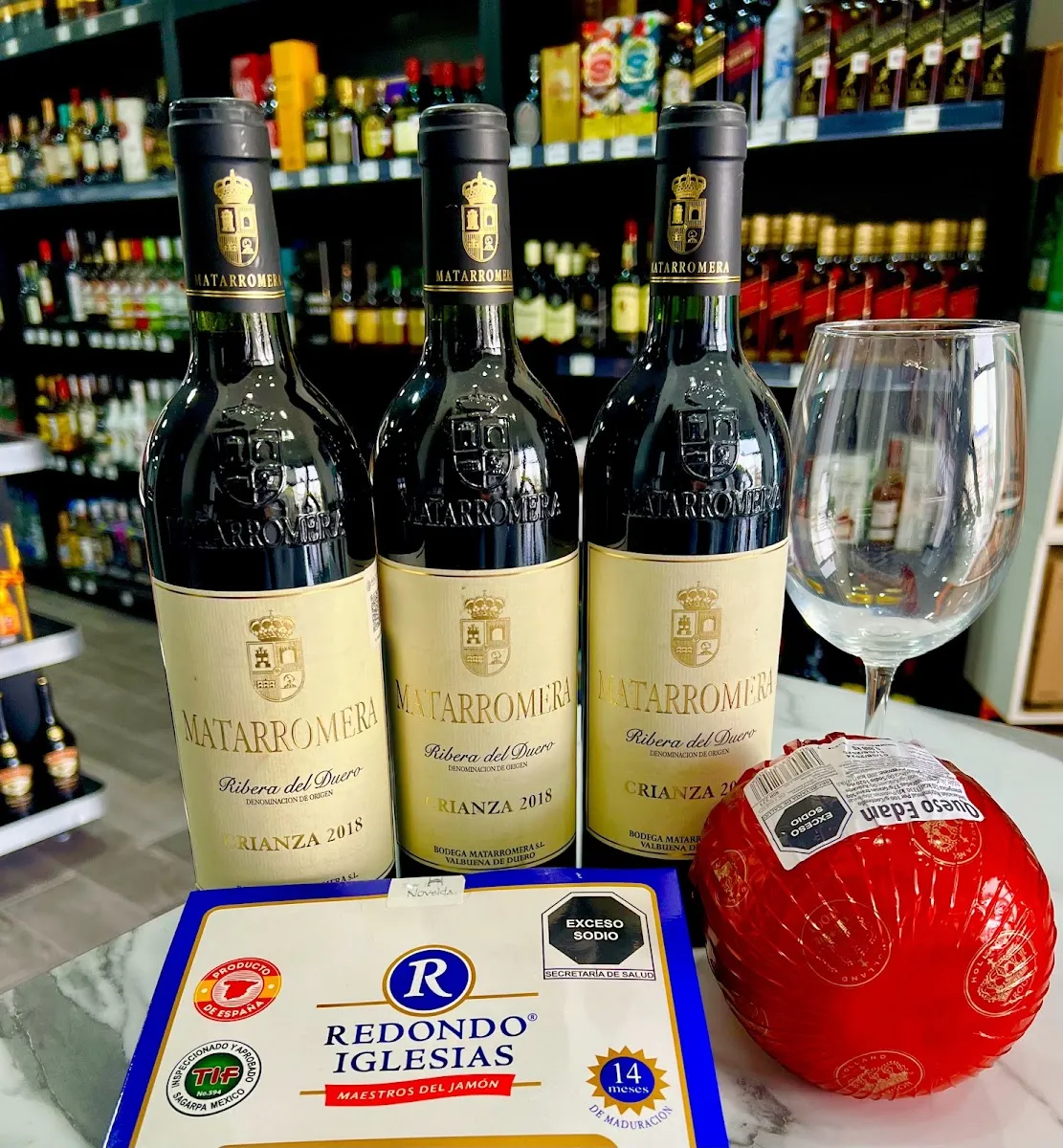 Vino de Ribera del Duero con quesos
